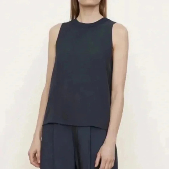 Vince Tops - Vince. Unfold Rib Trim Crew Neck Shell in Coastal Blue sz small